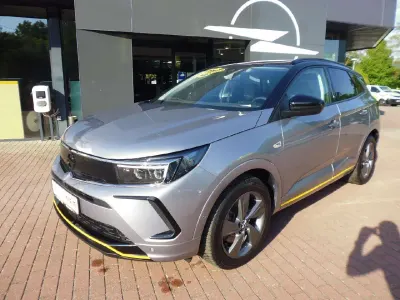 Gebraucht Opel Grandland Electric GSe 300 PS (220 kW) 2024 Lack grau artense/metallic kla SUV