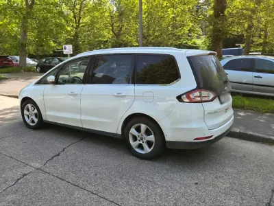 Gebraucht Ford Galaxy 180 PS (132 kW) 2017 Weiß Van / Kleinbus