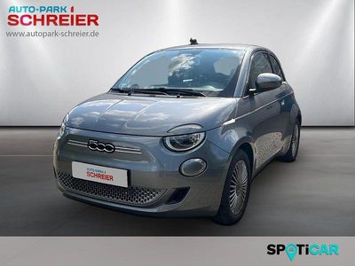 Grau Gebraucht 2024 Fiat 500e Style | 27.997 € (Teuer)