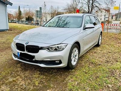 Gebraucht BMW 320 Luxury Line 190 PS (139 kW) 2017 Silber Kombi