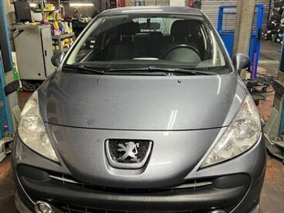 gebraucht Peugeot 207 120 Sport