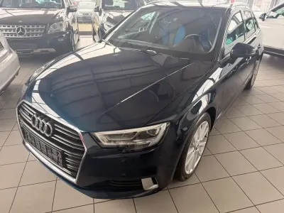 Gebraucht Audi A3 Sport 150 PS (110 kW) 2016 Blau Limousine