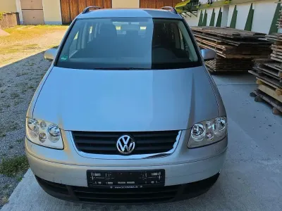 Gebraucht VW Touran Comfortline 116 PS (85 kW) 2006 Silber Van / Kleinbus