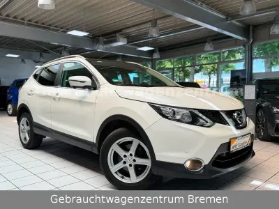 Gebraucht Nissan Qashqai 360º 131 PS (96 kW) 2016 Weiß SUV