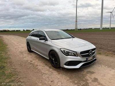 Gebraucht Mercedes CLA200 Shooting Brake 136 PS (100 kW) 2016 Silber Kombi