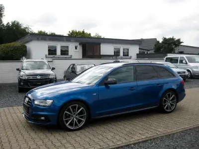 Gebraucht Audi A4 S-Line 150 PS (110 kW) 2015 Blau Kombi
