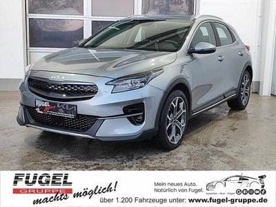 Gebraucht Kia XCeed Spirit 141 PS (103 kW) 2022 Lunarsilber met. SUV
