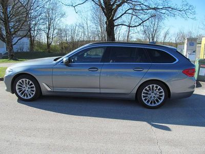 Gebraucht BMW 520 Luxury Line 190 PS (139 kW) 2019 Grau Kombi
