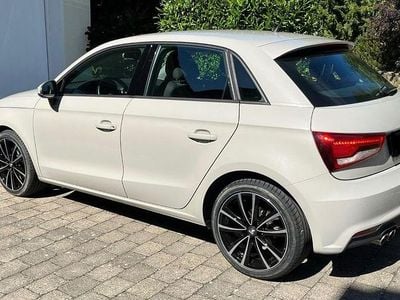 Beige Gebraucht 2017 Audi A1 Sportback Sport Kleinwagen | 13.900 € (Fairer Preis)
