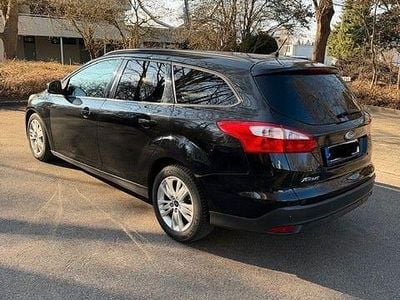 Gebraucht Ford Focus 116 PS (85 kW) 2012 Schwarz Kombi