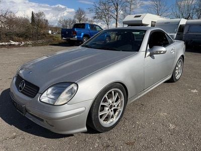 Usata Mercedes SLK200 163 CV (119 kW) 2002 Argento Cabrio