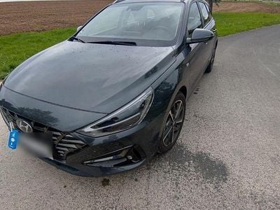 Schwarz Gebraucht 2023 Hyundai i30 Trend Kombi | 19.200 € (Guter Preis)
