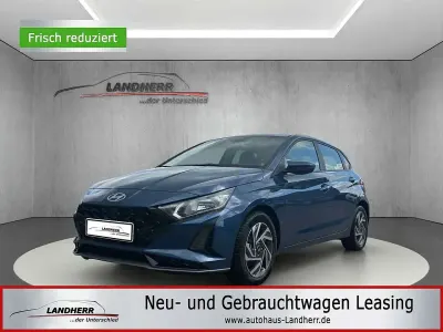 Neu Hyundai i20 90 PS (66 kW) 2026 Blau Kleinwagen