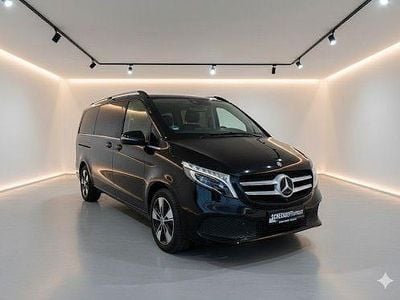 Gebraucht Mercedes V220 Avantgarde Edition 163 PS (119 kW) 2020 Schwarz Van / Kleinbus