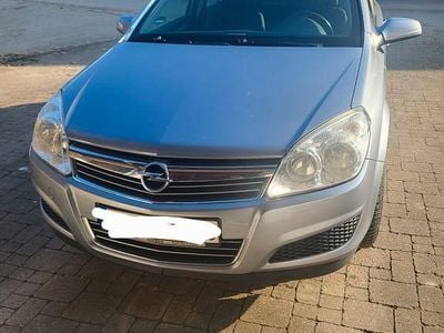 Gebraucht 2009 Opel Astra Limousine | 1.500 € (Guter Preis)