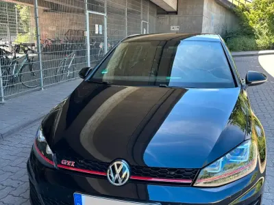 Gebraucht VW Golf VII GTI 220 PS (161 kW) 2016 Schwarz Limousine