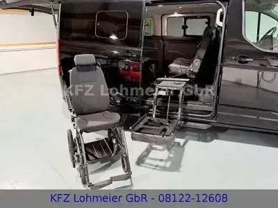 Usata Ford Tourneo Custom 185 CV (136 kW) 2022 Nero Furgone