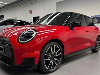 Usado Mini Cooper SE 160 kW (218 HP) 2025 Vermelho Citadino