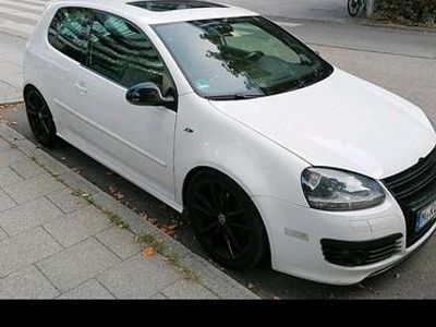 VW Golf V