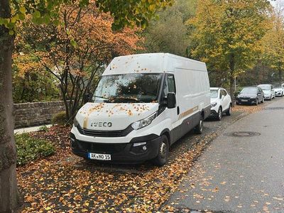 Gebraucht Iveco Daily 156 PS (114 kW) 2019 Weiß Van / Kleinbus