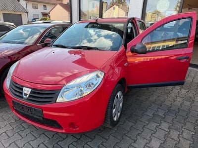 Second-hand Dacia Sandero Ambiance 75 CP (55 kW) 2008 Roșu Hatchback