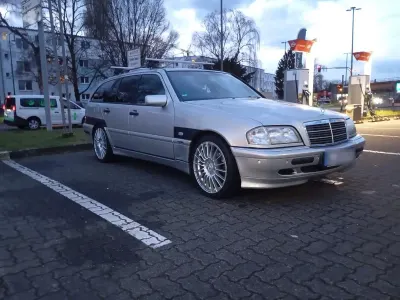 Gebraucht Mercedes C180 122 PS (89 kW) 1999 Silber Limousine