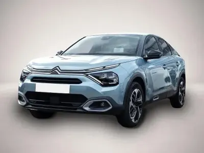 Gebraucht Citroën C4 Shine 131 PS (96 kW) 2024 Manufacturer SUV