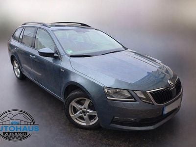 Grau Gebraucht 2019 Skoda Octavia Soleil Kombi | 16.500 € (Fairer Preis)