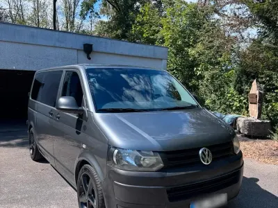 Gebraucht VW T5 140 PS (102 kW) 2010 Grau Van