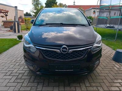 Opel Zafira Tourer