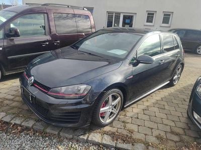 Gebraucht VW Golf VII GTI 230 PS (169 kW) 2013 Carbon steel grey metallic Kleinwagen