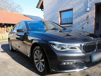 Gebraucht BMW 740 Executive 320 PS (235 kW) 2016 Schwarz Limousine