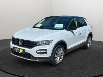 Gebraucht VW T-Roc Style 116 PS (85 kW) 2019 White silver metallic SUV