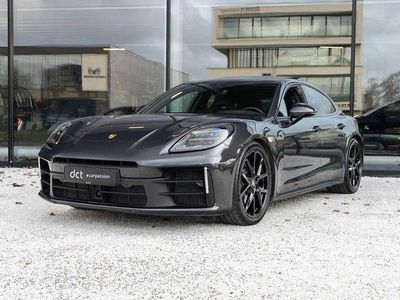 Grau Gebraucht 2024 Porsche Panamera 4 Limousine | 118.900 €