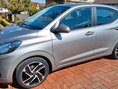 Grau Gebraucht 2022 Hyundai i10 Trend Kleinwagen | 13.700 € (Fairer Preis)