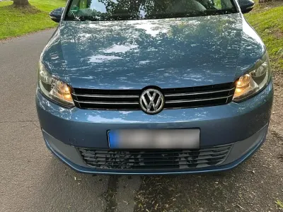 Gebraucht VW Touran 105 PS (77 kW) 2010 Blau Van / Kleinbus