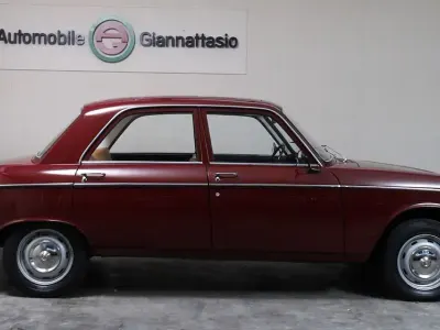 Gebraucht Peugeot 204 54 PS (39 kW) 1971 Rot Limousine
