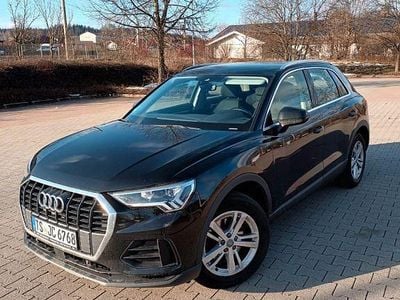 Gebraucht Audi Q3 Design 150 PS (110 kW) 2019 Schwarz SUV