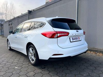 Gebraucht Ford Focus Cool & Connect 120 PS (88 kW) 2018 Weiß Kombi