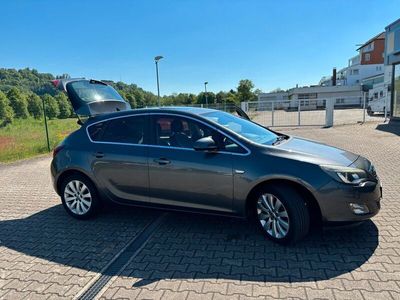 gebraucht Opel Astra 1.4 Ecoflex (84.500 km) 100 PS