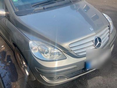 Mercedes B170