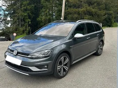 Gebraucht VW Golf Alltrack 184 PS (135 kW) 2019 Grau Kombi