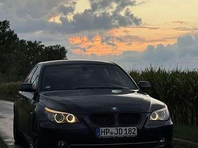 BMW 523