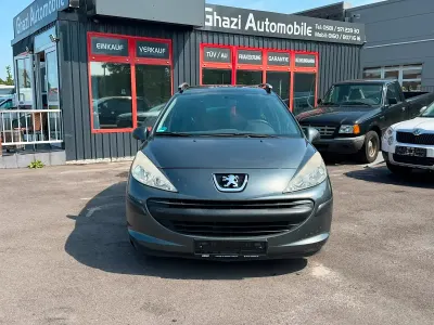 Gebraucht Peugeot 207 95 PS (69 kW) 2008 Grau Kombi
