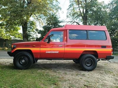 Rot Gebraucht 1996 Toyota Land Cruiser SUV | 38.000 €