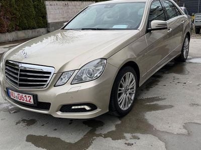 Gebraucht Mercedes E350 231 PS (169 kW) 2009 Beige Limousine