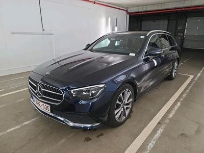 Gebraucht Mercedes E220 194 PS (142 kW) 2021 Blau Limousine