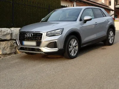 Gebraucht Audi Q2 Ambiente 150 PS (110 kW) 2025 Silber SUV