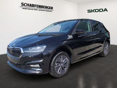 Schwarzmagic perleffekt Neu 2025 Skoda Fabia Tour Kleinwagen | 25.829 € (Etwas zu teuer)