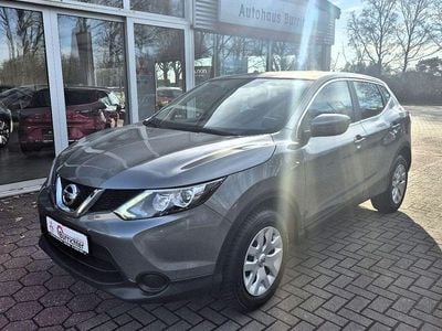 Gebraucht Nissan Qashqai 116 PS (85 kW) 2016 Grau SUV